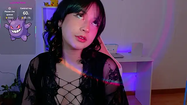 Sallie Doll online show from 02/06/26, 08:34