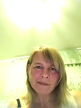 Masha412111 online show from 11/13/25, 09:03