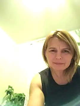 Masha412111 online show from 12/21/25, 08:16