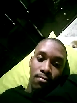 Thabisomgaga1 online show from 05/17/26, 01:47