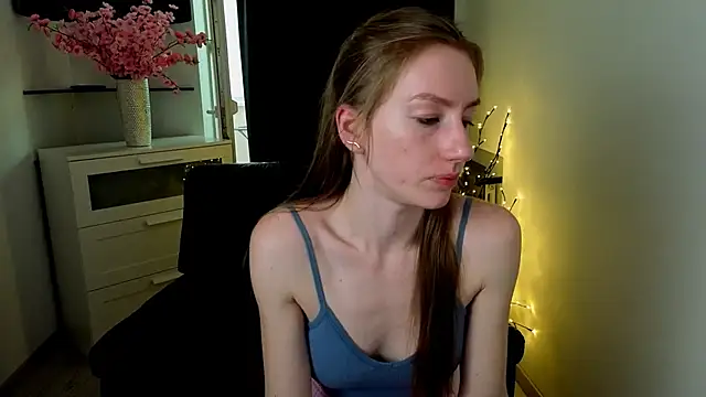 GoldenRose  online show from 03/05/26, 01:51