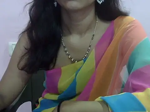 Laila Cute online show from 05/18/26, 03:57