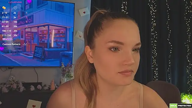 JulieLupo online show from 04/14/26, 06:41