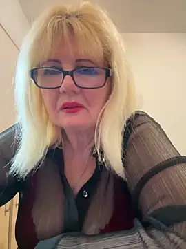 BoloshkaBlonda online show from 10/10/25, 12:09