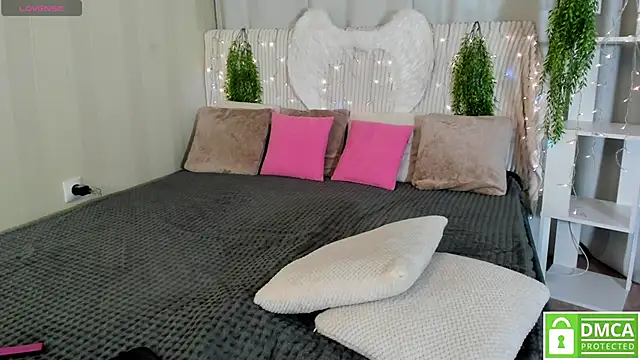 Malisha kiss online show from 02/11/26, 11:15