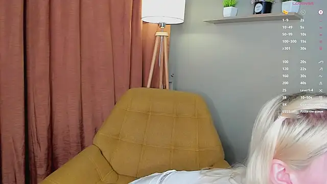 Snapshot of PocketDollX chatting on 07/23/26, 03:54 PocketDollX online show from 07/23/26, 03:54