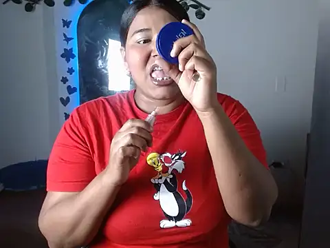 Ebony luna online show from 04/17/26, 01:25