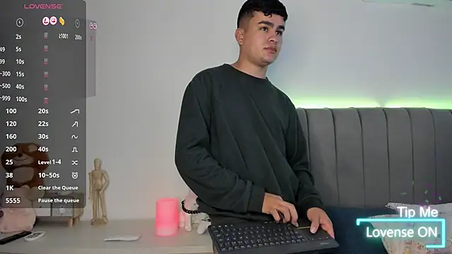 JARETHH online show from 10/17/25, 11:35