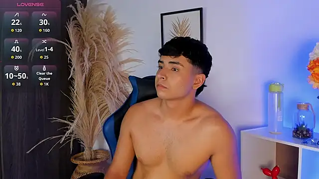 Thiago Connor21 online show from 05/27/26, 01:57