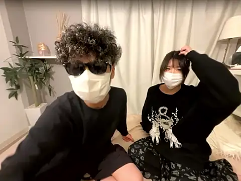 Snapshot of streetfuckers-jp2 chatting on 10/10/25, 03:33 streetfuckers-jp2 online show from 10/10/25, 03:33