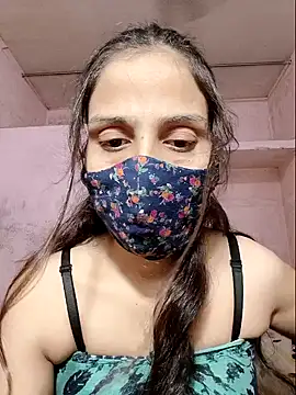 DIVINEDIVAA online show from 10/04/25, 07:34