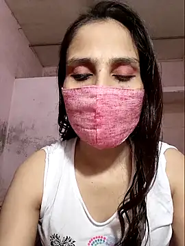 DIVINEDIVAA online show from 10/23/25, 05:01