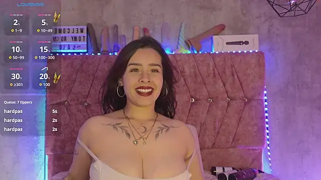 Mia lopez 1 online show from 06/04/26, 01:22