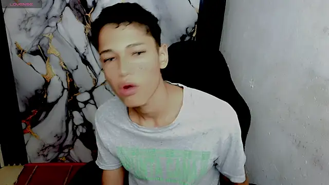 Im david02 online show from 02/18/26, 01:18