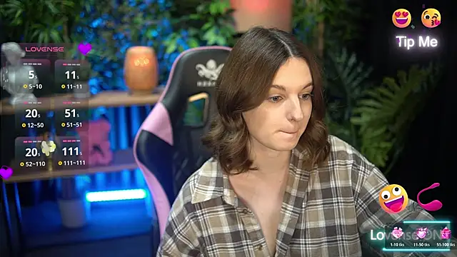 xoxo molly online show from 11/27/25, 08:33