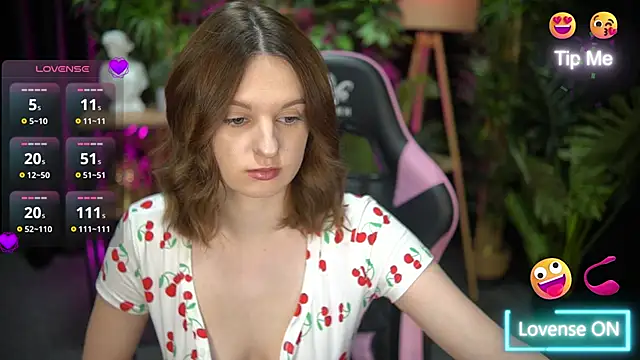 xoxo molly online show from 12/18/25, 08:15