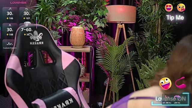 xoxo molly online show from 01/14/26, 08:03