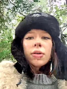 RollDolls online show from 10/13/25, 01:22