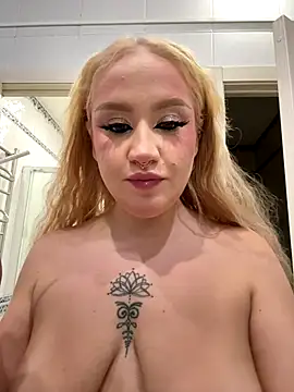 RollDolls online show from 10/26/25, 05:13