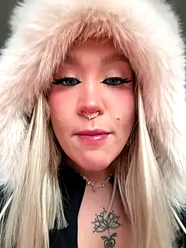 RollDolls online show from 12/20/25, 05:03