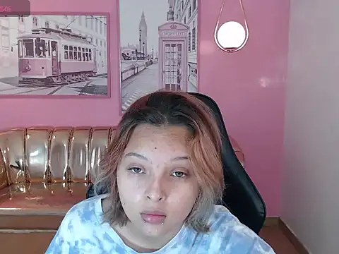 mia foster t online show from 10/30/25, 02:07