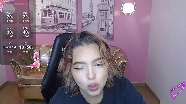 mia foster t online show from 11/14/25, 12:37