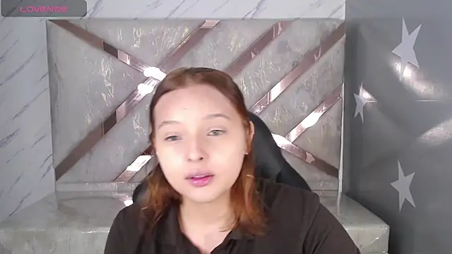 mia foster t online show from 04/15/26, 01:29