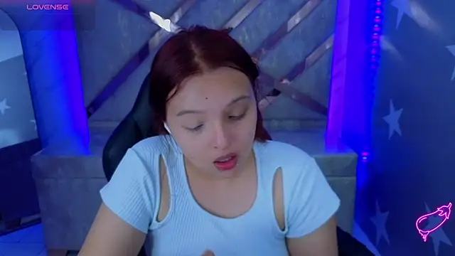 mia foster t online show from 05/22/26, 01:06