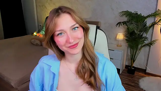 AngelAnabelle online show from 10/04/25, 09:02