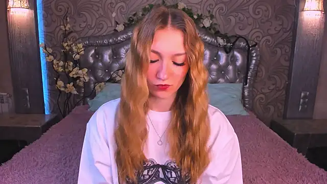 AngelAnabelle online show from 11/29/25, 08:34