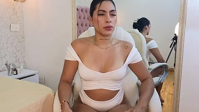 Vanessa Rain  online show from 11/07/25, 08:09