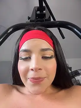Snapshot of ArieliciousXXX chatting on 04/18/26, 07:58 ArieliciousXXX online show from 04/18/26, 07:58