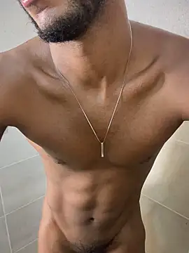 Snapshot of johnjaguar1_ chatting on 10/11/25, 11:58 johnjaguar1 online show from 10/11/25, 11:58