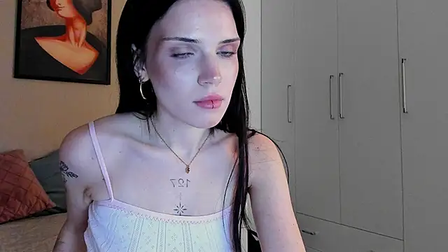 LuminaryLuxe online show from 10/12/25, 01:32