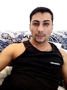 gooddboy01 online show from 11/08/25, 09:42