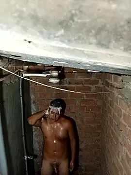 Alex321Flores online show from 04/10/26, 08:02