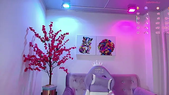 Summer miller online show from 12/02/25, 11:04