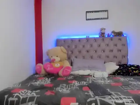 Stefany Andruw online show from 10/09/25, 05:55