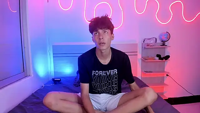 luccas ferreira online show from 11/01/25, 07:16