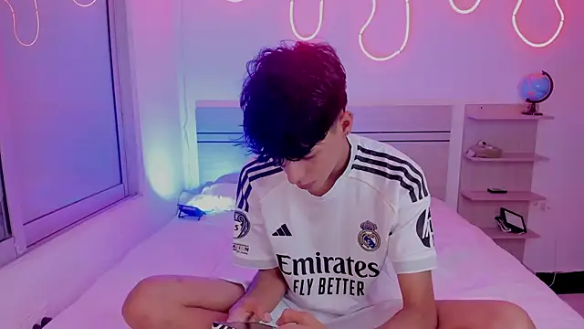 luccas ferreira online show from 11/29/25, 07:50