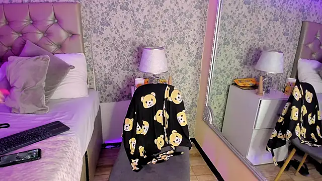 Clohe Bell online show from 01/14/26, 09:31