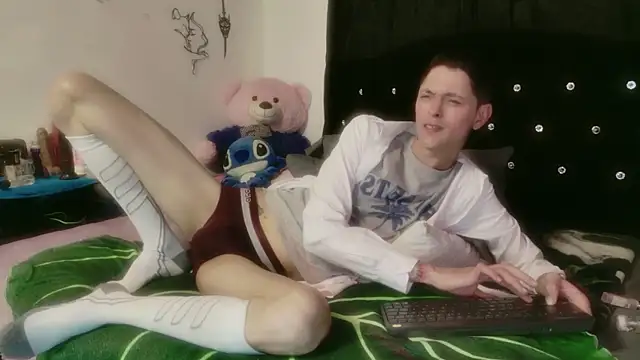 Tyler cat online show from 02/06/26, 11:46