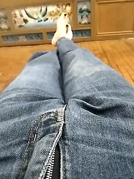 Lili 2love online show from 10/13/25, 12:54