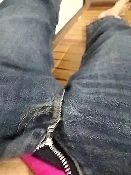 Lili 2love online show from 10/18/25, 02:14