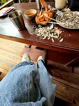 Lili 2love online show from 11/12/25, 01:39