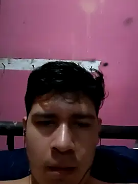 Snapshot of Travieso_loco9 chatting on 10/08/25, 02:04 Travieso loco9 online show from 10/08/25, 02:04