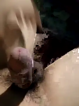 Snapshot of Travieso_loco9 chatting on 10/19/25, 01:50 Travieso loco9 online show from 10/19/25, 01:50