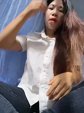 Snapshot of Noen_22 chatting on 10/07/25, 01:03 Noen 22 online show from 10/07/25, 01:03