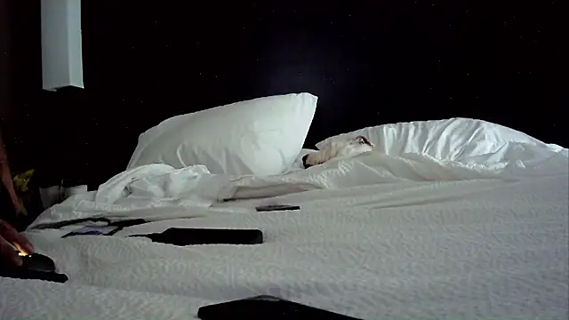 LetMeLiqU online show from 10/04/25, 07:45