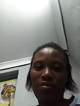 Sex bomb30 online show from 03/25/26, 06:47